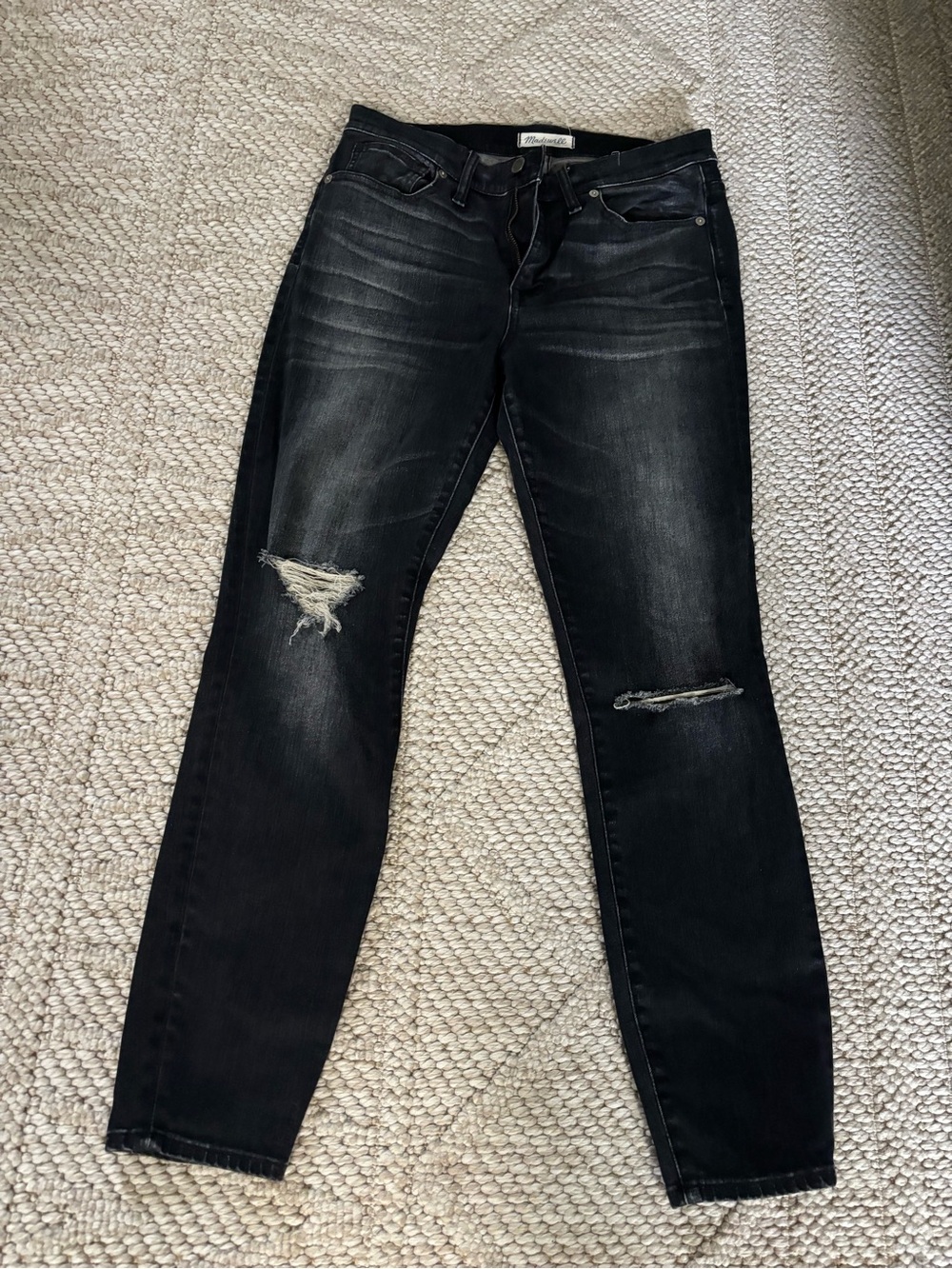 Madewell Black Distressed Women's Skinny Jeans